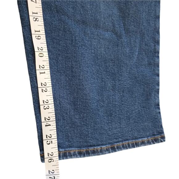 Seven7 The Tower High Rise Medium Wash Ripped Knee Cropped Jeans Plus Size 20 - Picture 8 of 11